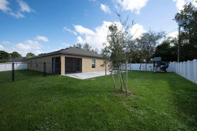 414 SW Dahled Avenue, Port Saint Lucie, FL 34953 Photo