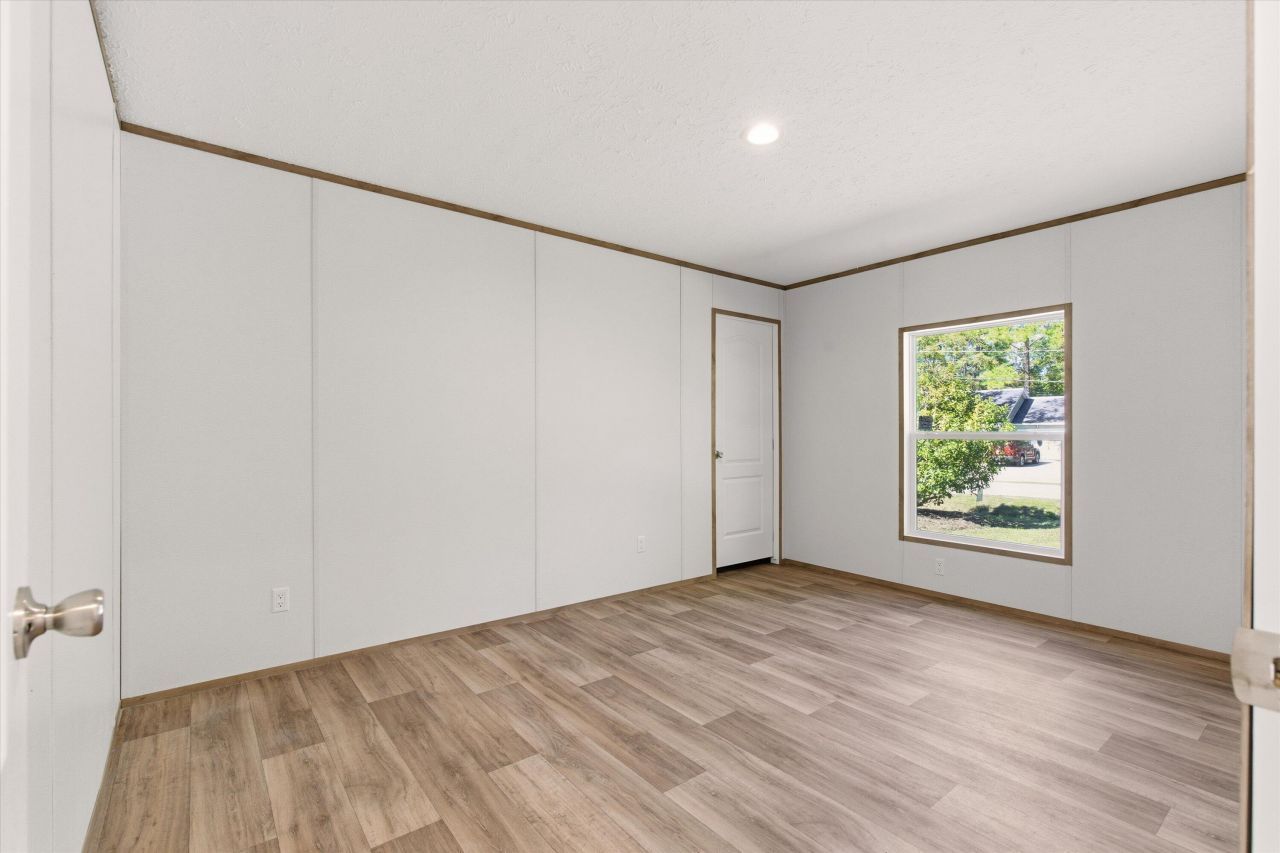 308 Howe Hall Road Photo 14