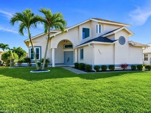 1722 SW 45th ST, CAPE CORAL, FL 33914
