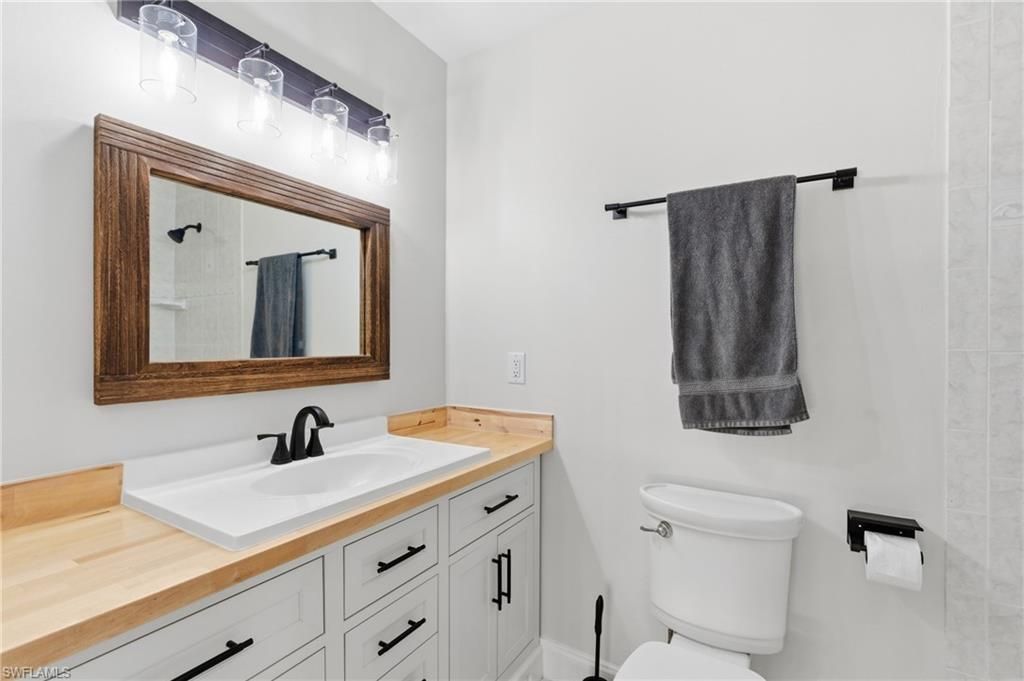 1722 SW 45th St, Cape Coral, FL 33914 Photo