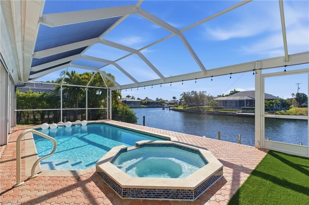 1722 SW 45th St, Cape Coral, FL 33914 Photo