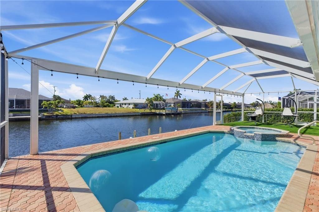 1722 SW 45th St, Cape Coral, FL 33914 Photo