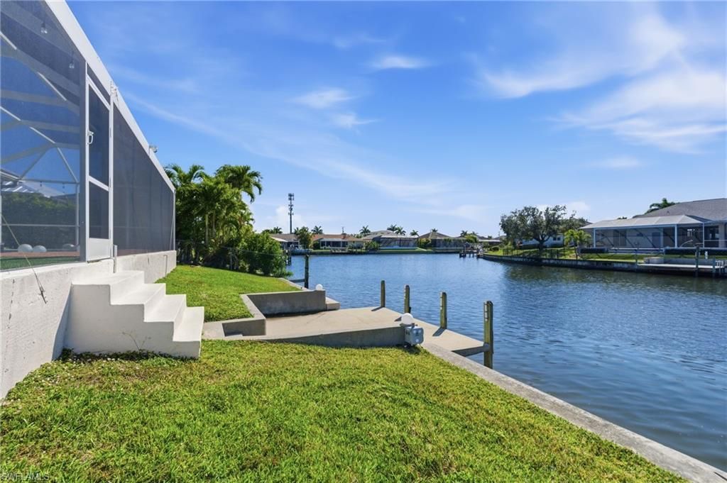 1722 SW 45th St, Cape Coral, FL 33914 Photo