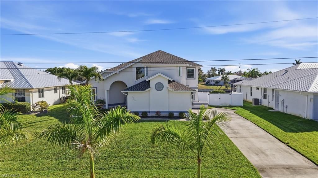 1722 SW 45th St, Cape Coral, FL 33914 Photo