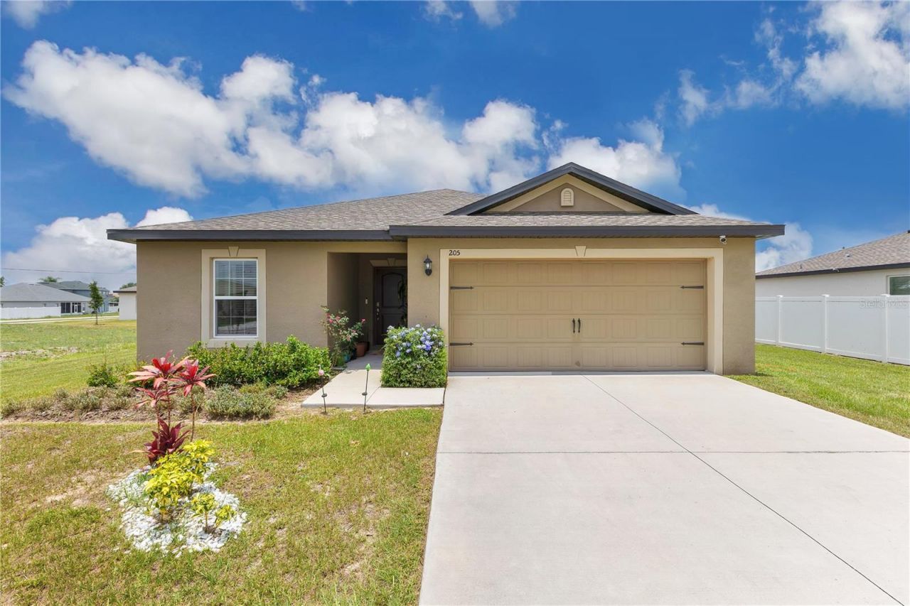 205 Cimarron Drive, Kissimmee, FL 34759 Main Photo