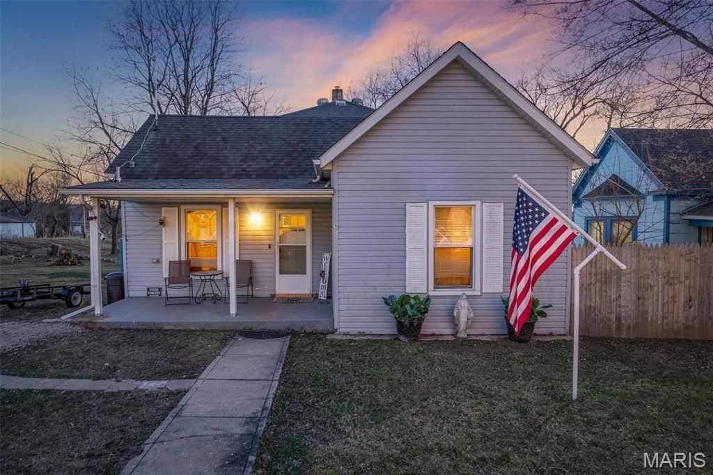 217 W Elvins Boulevard, Park Hills, MO 63601 Main Photo