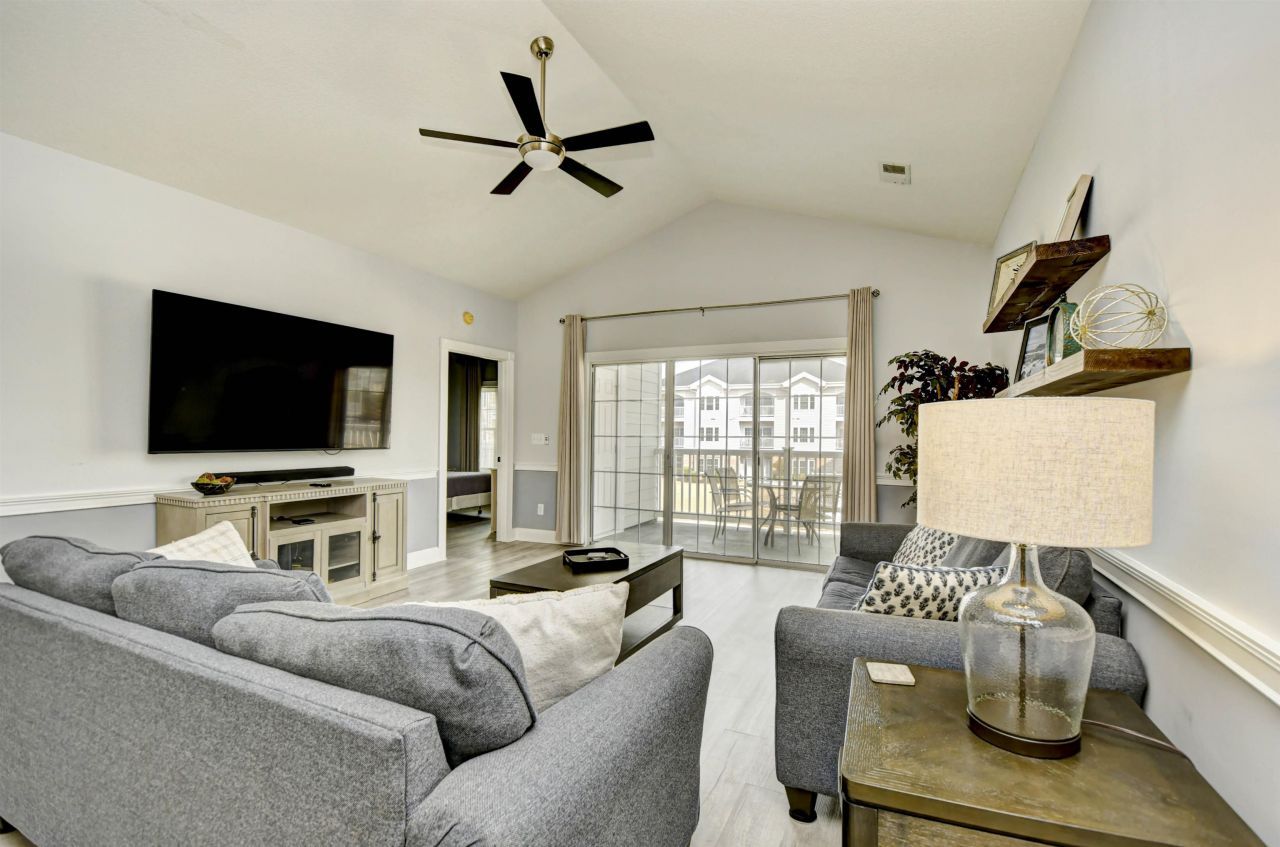 4834 Carnation Circle  Photo 13