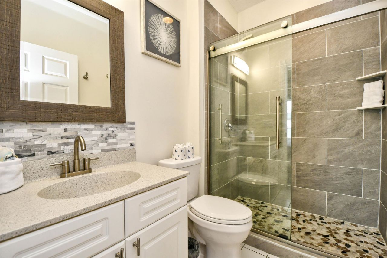 4834 Carnation Circle  Photo 18