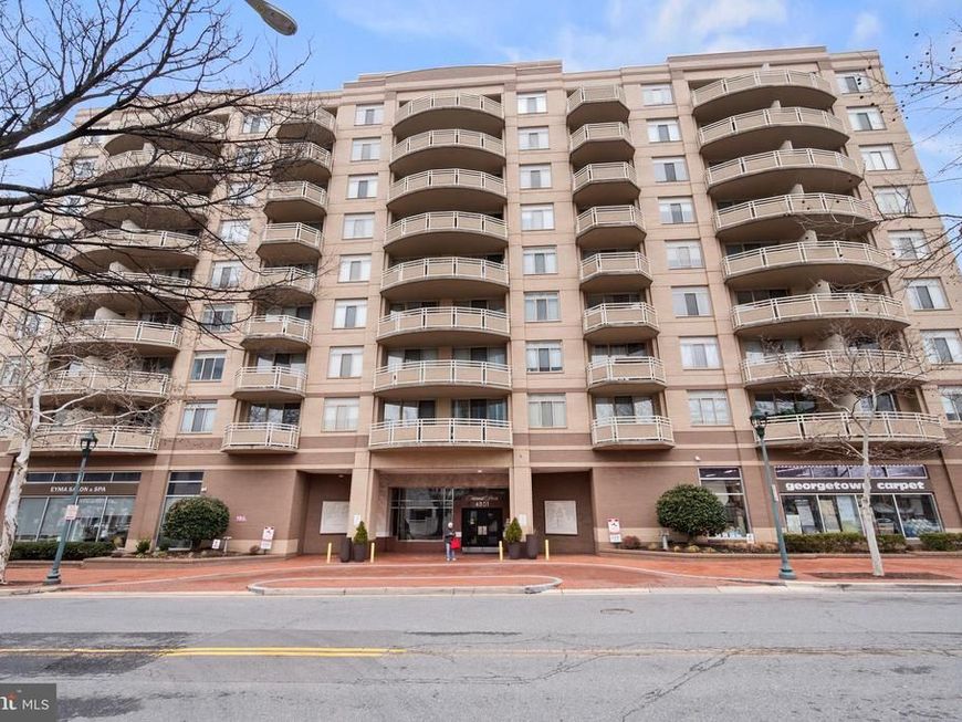4801 Fairmont Avenue, Unit 412, Bethesda, MD 20814 Main Photo
