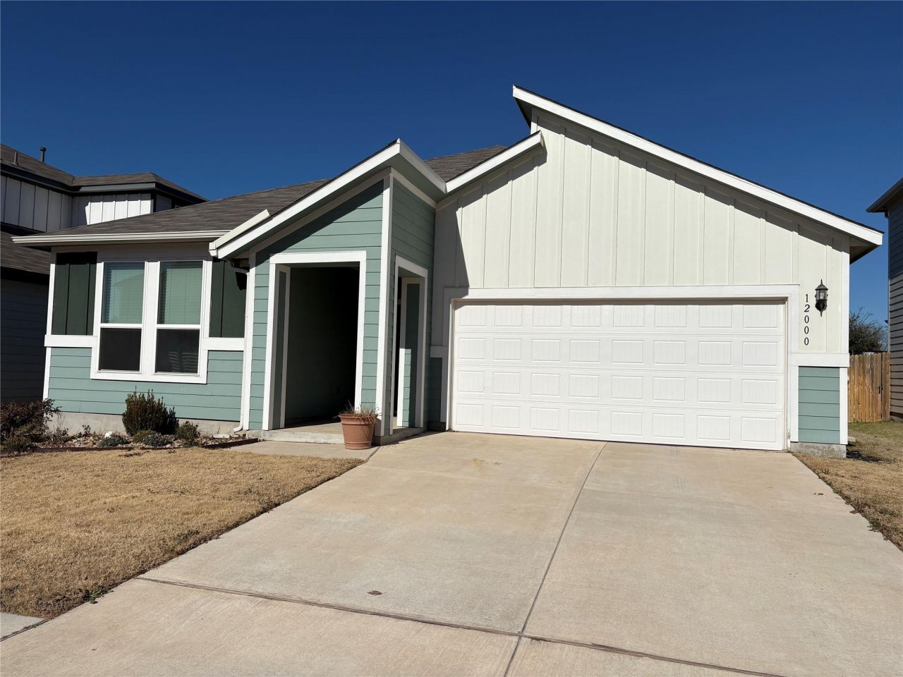 12000 Saddle Rock Dr, Austin, TX 78725 Main Photo