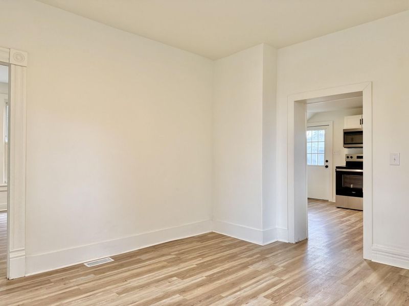 727 N Russell Street, Urbana, OH 43078 Photo 8