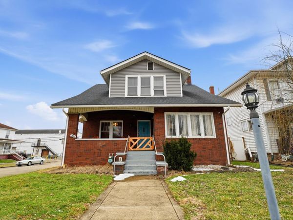 724 S 4th Street, Ironton, OH 45638