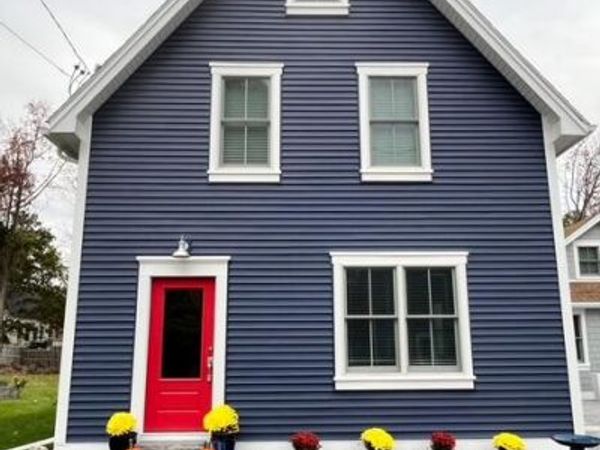 21 Maverick Street, Rockland, ME 04841