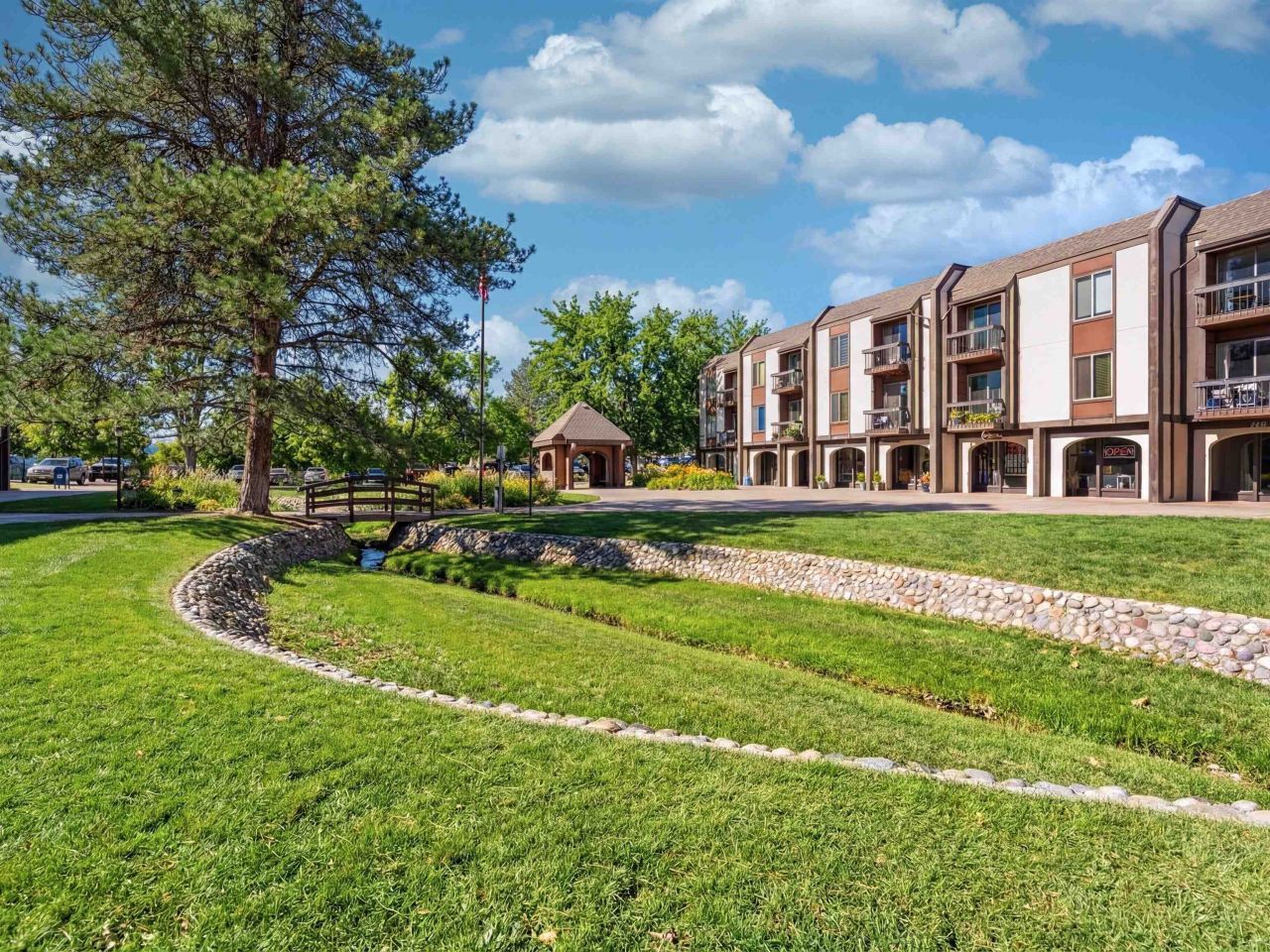 3154 Lakeside Drive, Unit 305, Grand Junction, CO 81506 Main Photo