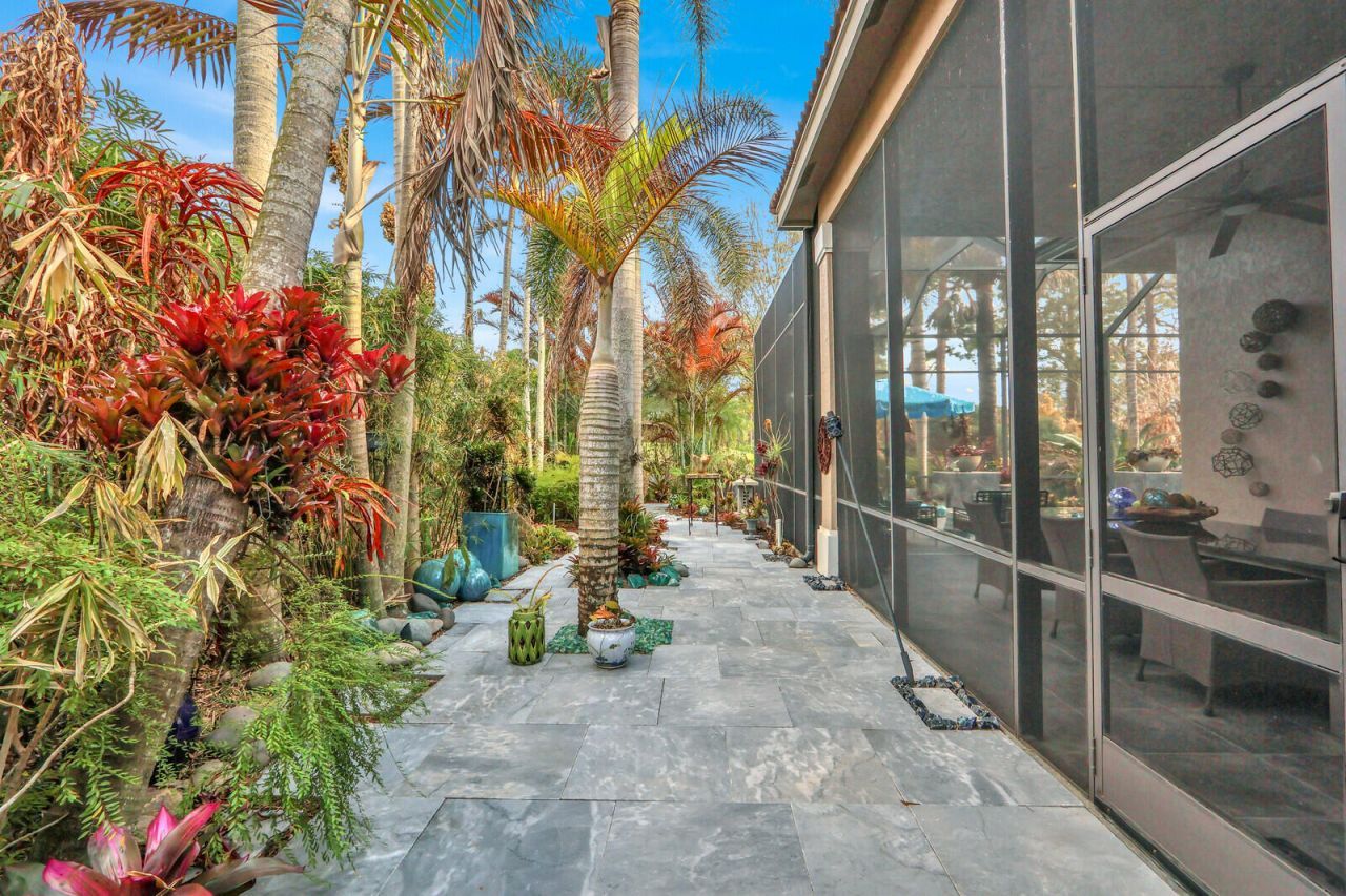 8052 Links Way, Port Saint Lucie, FL 34986 Photo