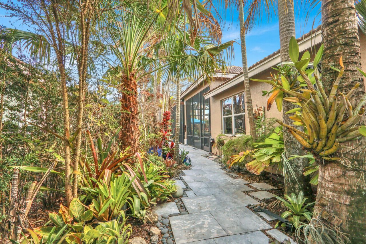 8052 Links Way, Port Saint Lucie, FL 34986 Photo