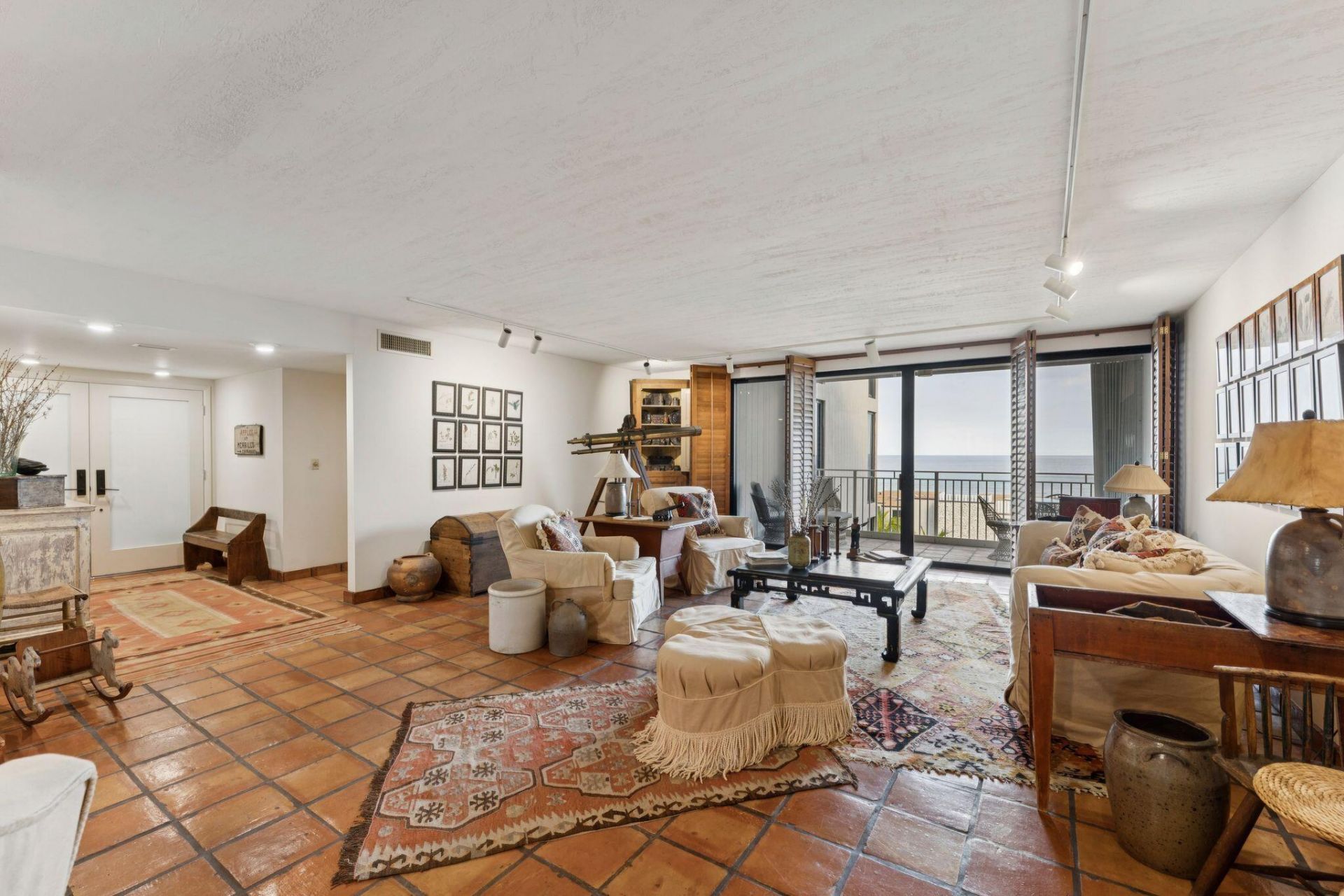 2155 S Ocean Boulevard S, Unit 19, Delray Beach, FL 33483 Photo