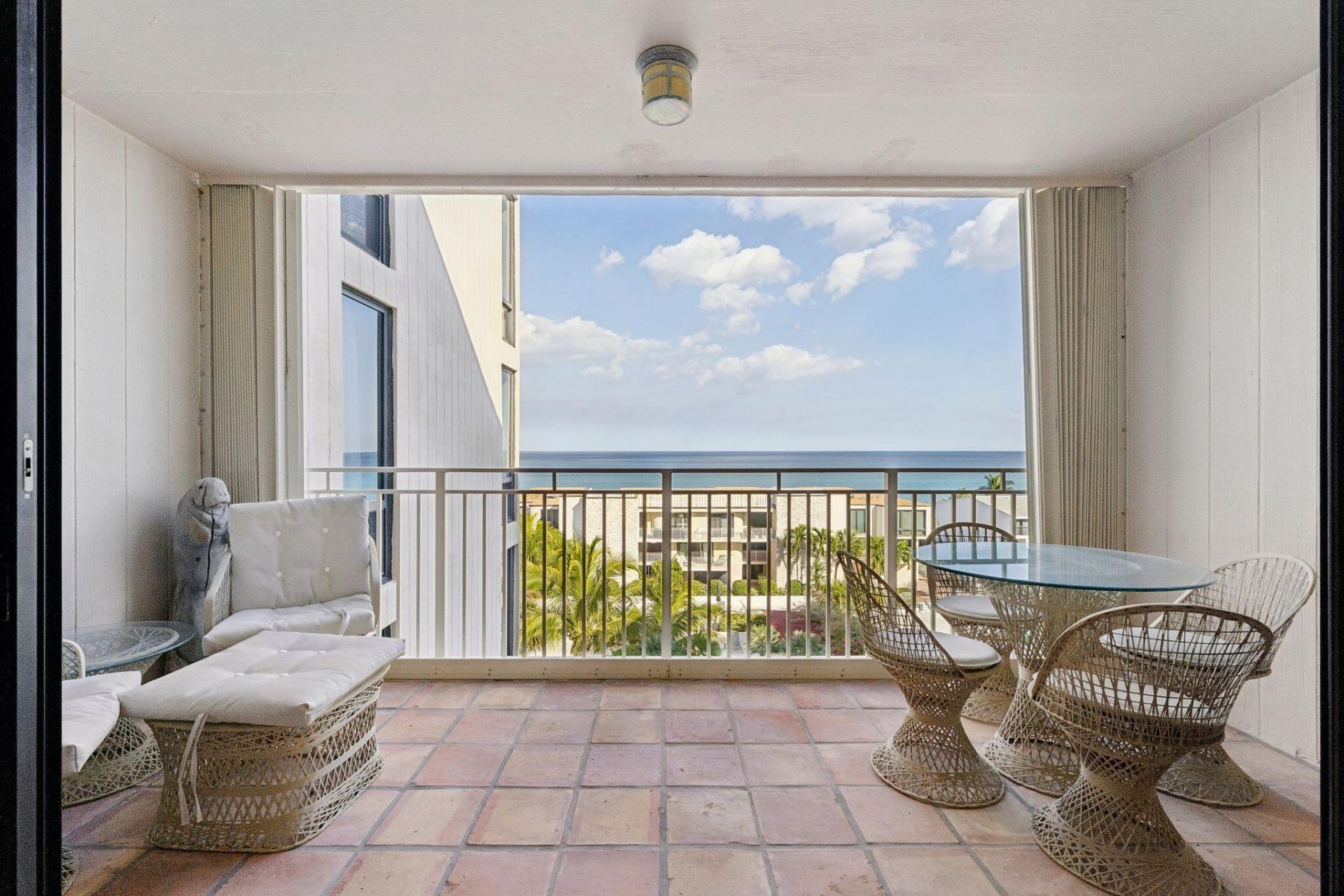 2155 S Ocean Boulevard S, Unit 19, Delray Beach, FL 33483 Photo