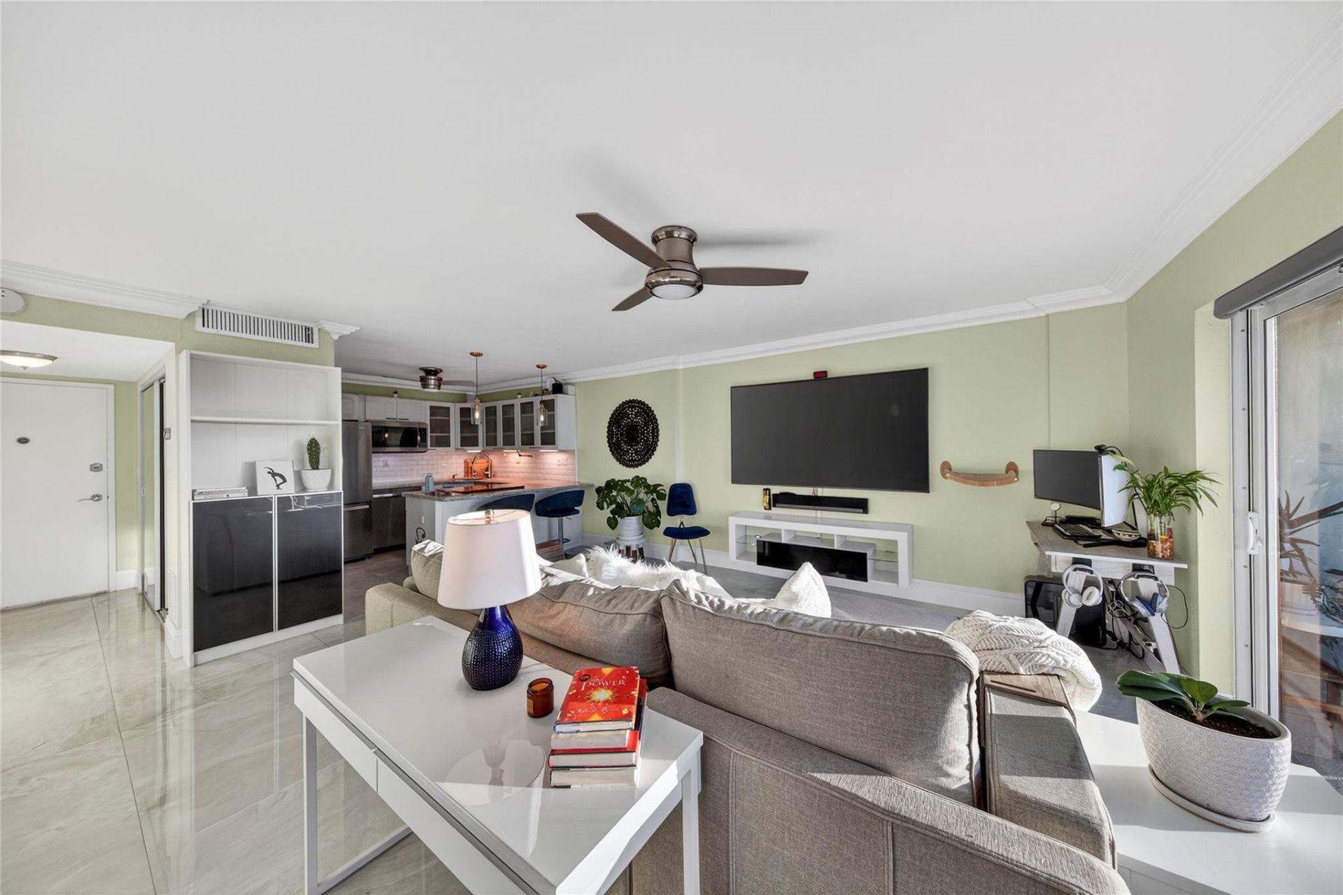 2900 NE 30th Street, Unit 9A, Fort Lauderdale, FL 33306 Photo
