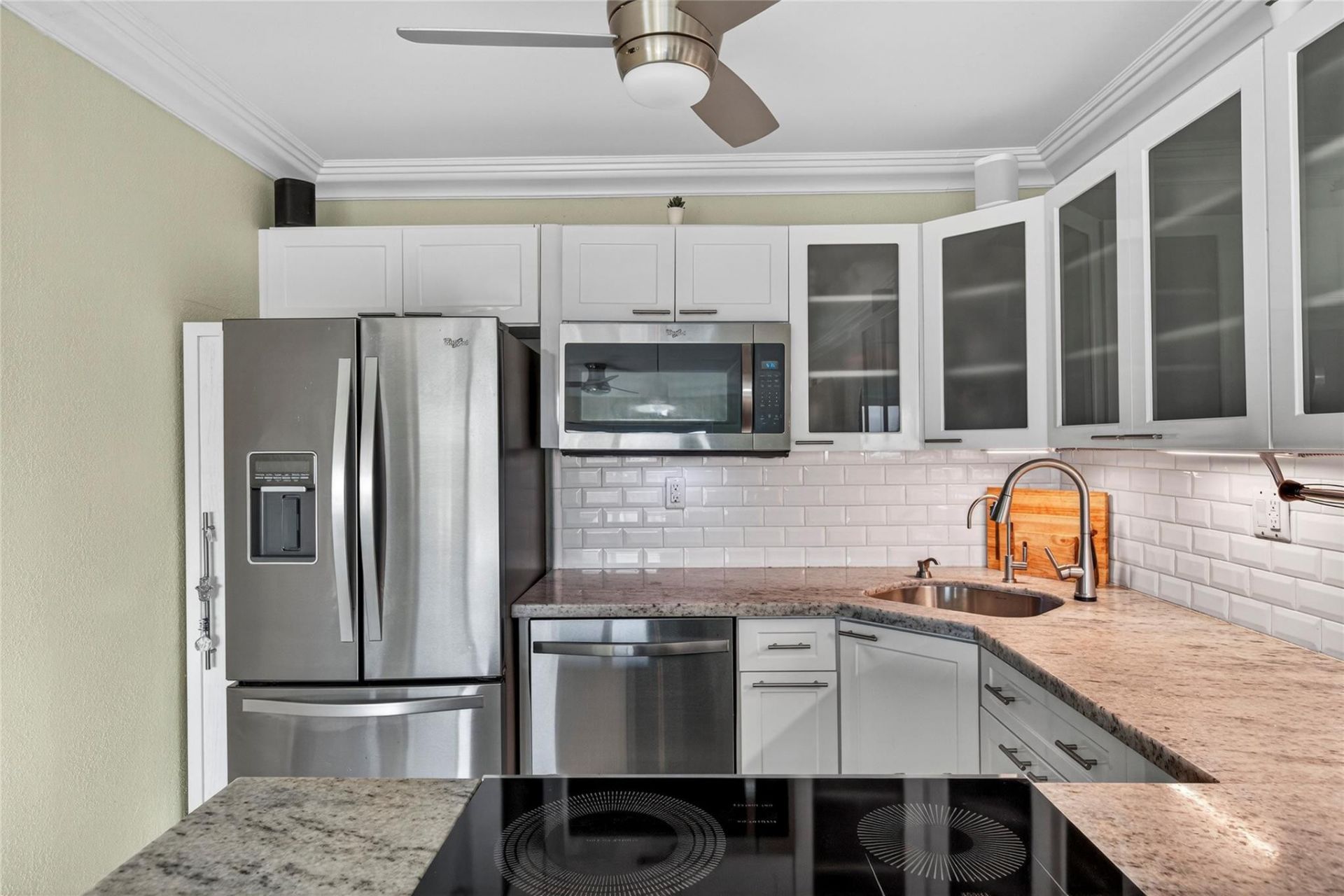2900 NE 30th Street, Unit 9a, Fort Lauderdale, FL 33306 Photo