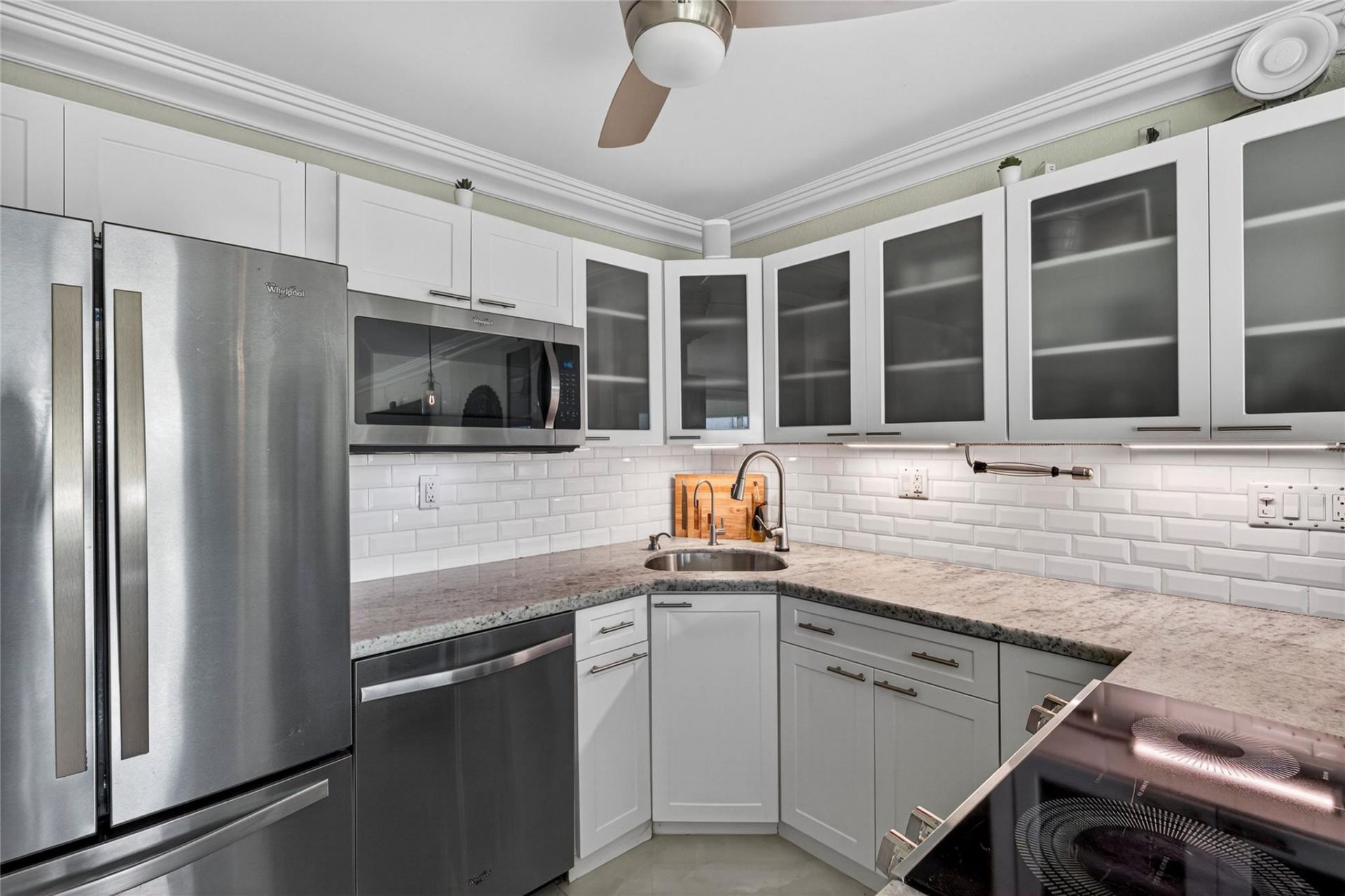 2900 NE 30th Street, Unit 9A, Fort Lauderdale, FL 33306 Photo