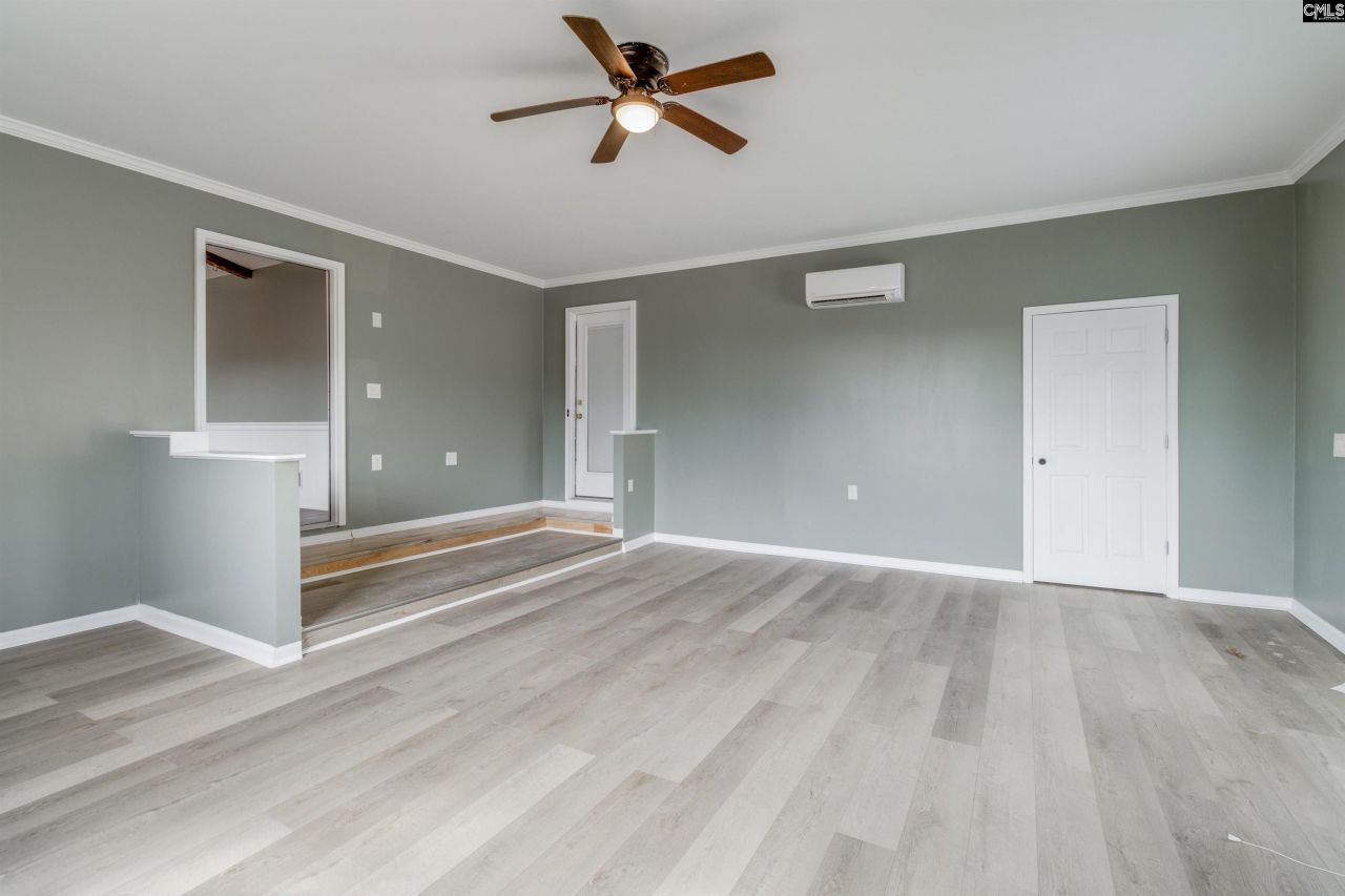 1207 S Fredericksburg Drive  Photo 14