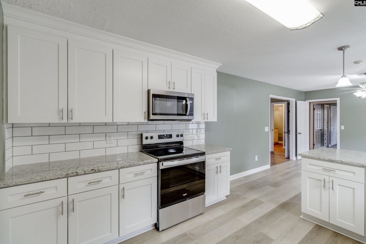 1207 S Fredericksburg Drive  Photo 5