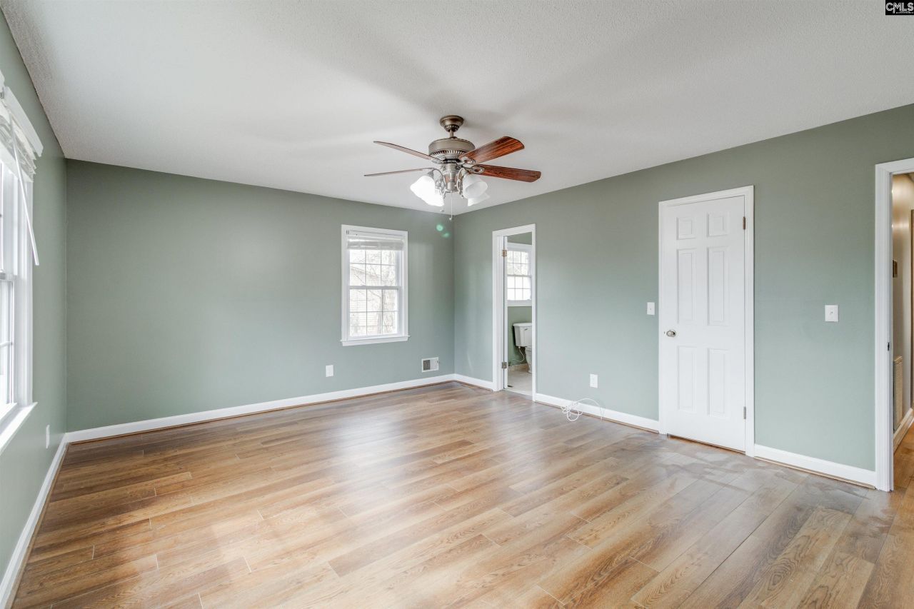 1207 S Fredericksburg Drive  Photo 7