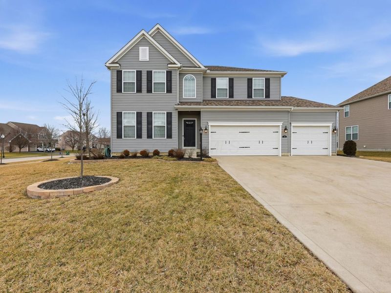 720 Weaver Ridge Drive, Marysville, OH 43040 Photo 2