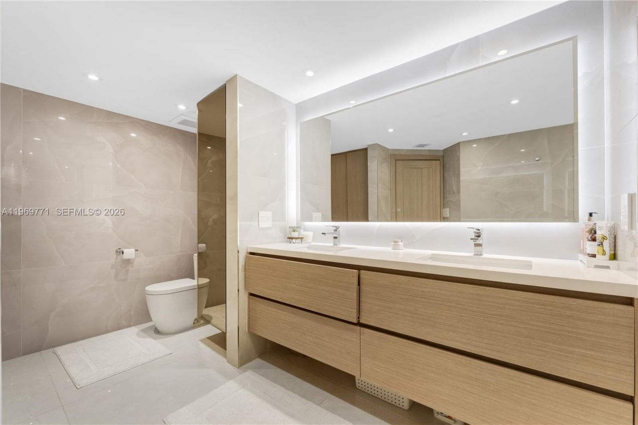 20191 E Country Club Dr, Unit 1603, Aventura, FL 33180 Photo