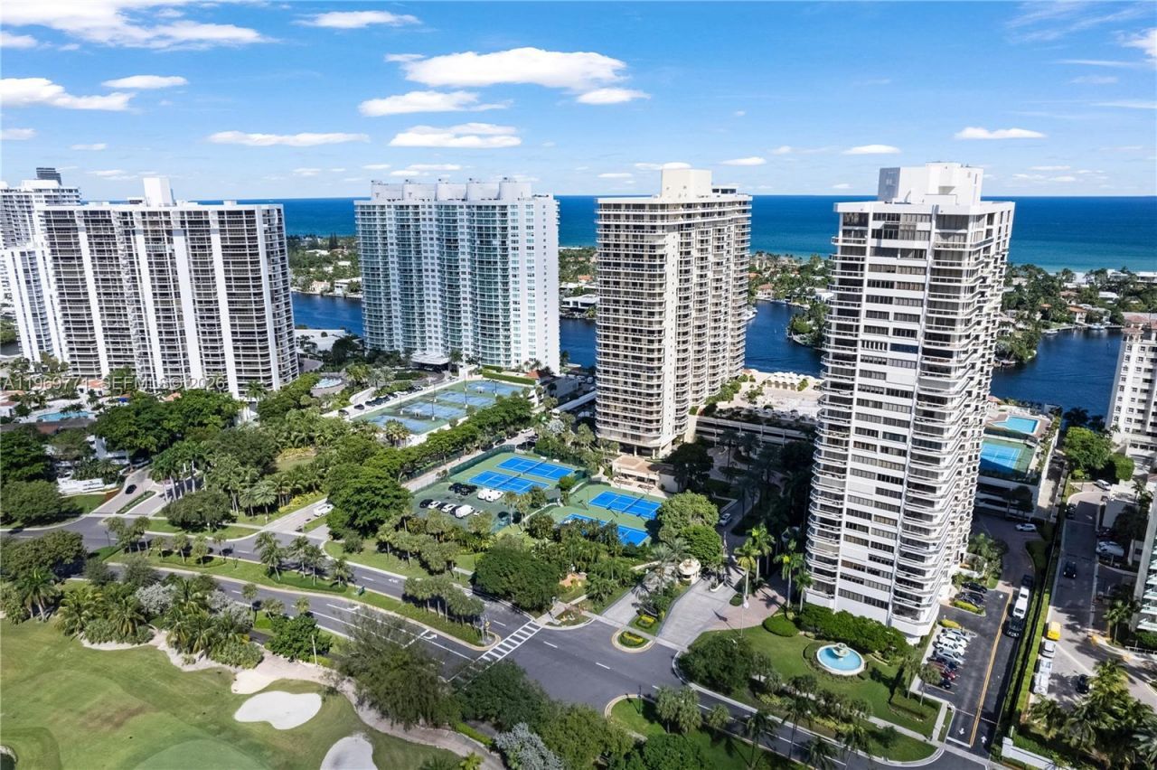 20191 E Country Club Dr, Unit 1603, Aventura, FL 33180 Photo