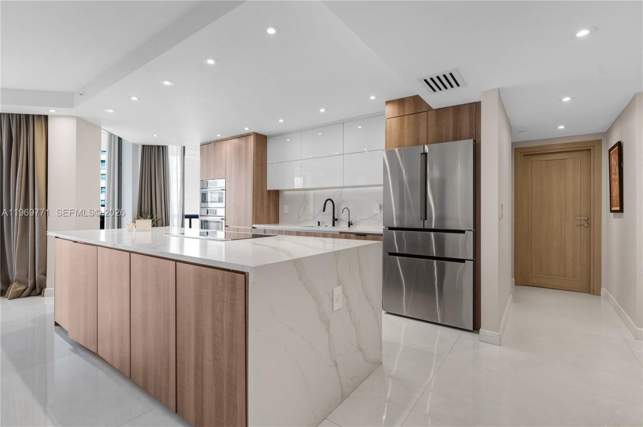 20191 E Country Club Dr, Unit 1603, Aventura, FL 33180 Photo