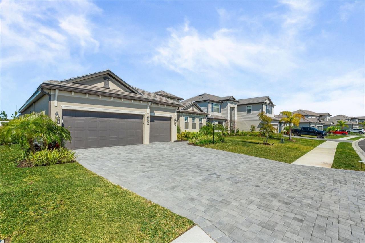 15311 Golden Beam Place, Lakewood Ranch, FL 34211 Photo