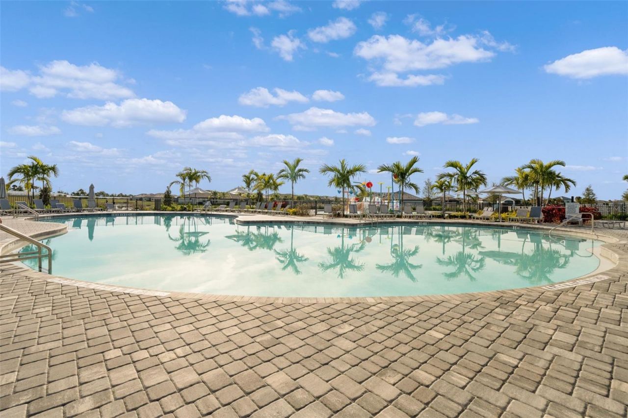 15311 Golden Beam Place, Lakewood Ranch, FL 34211 Photo