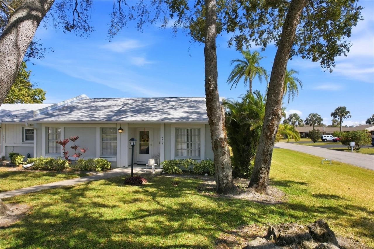 3409 37th Street Court W W, Unit 93, Bradenton, FL 34205 Photo