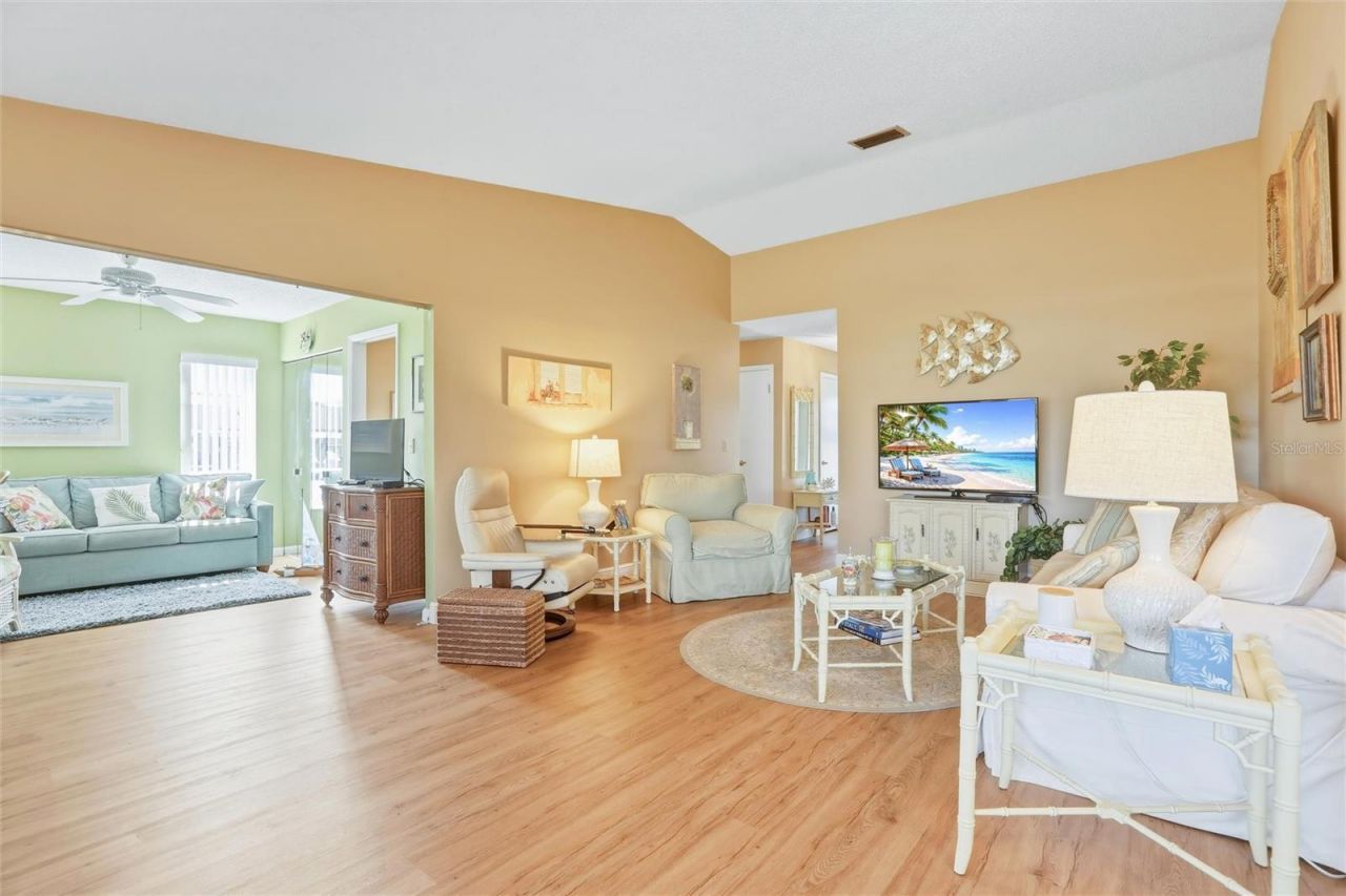 3409 37th Street Court W W, Unit 93, Bradenton, FL 34205 Photo