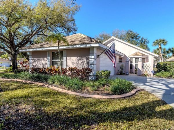 575 CLUBSIDE CIRCLE, Unit 35, VENICE, FL 34293