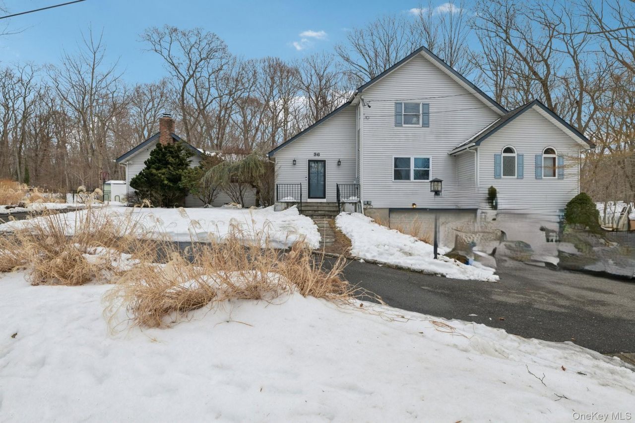 36 Locust Avenue, Miller Place, NY 11764 Main Photo