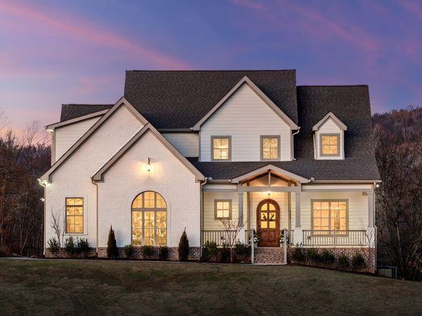 4289 Moore Ln, Culleoka, TN 38451