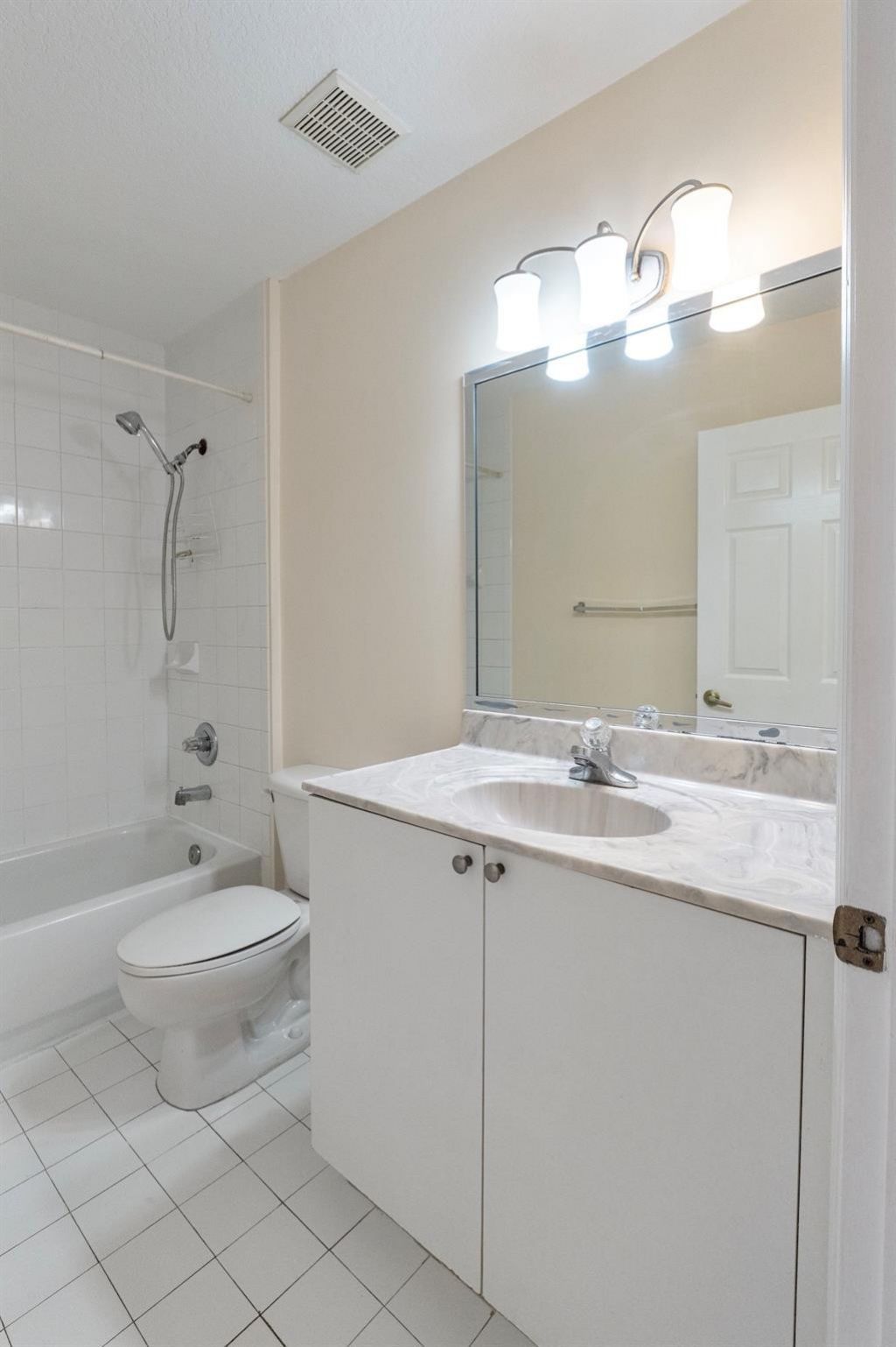 3811 NW 90th Way, Unit 3811, Sunrise, FL 33351 Photo