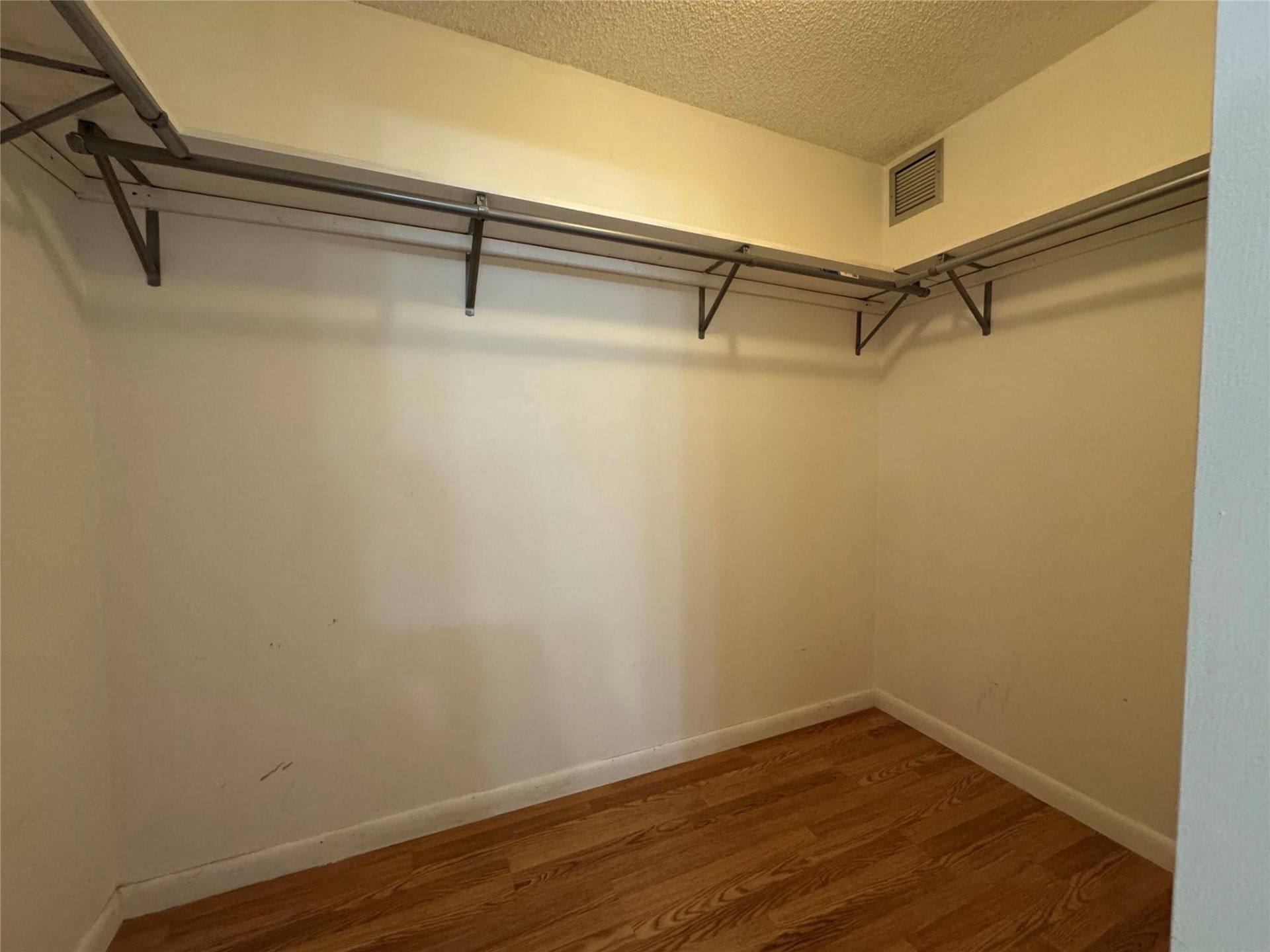 6121 Balboa Circle, Unit 306, Boca Raton, FL 33433 Photo