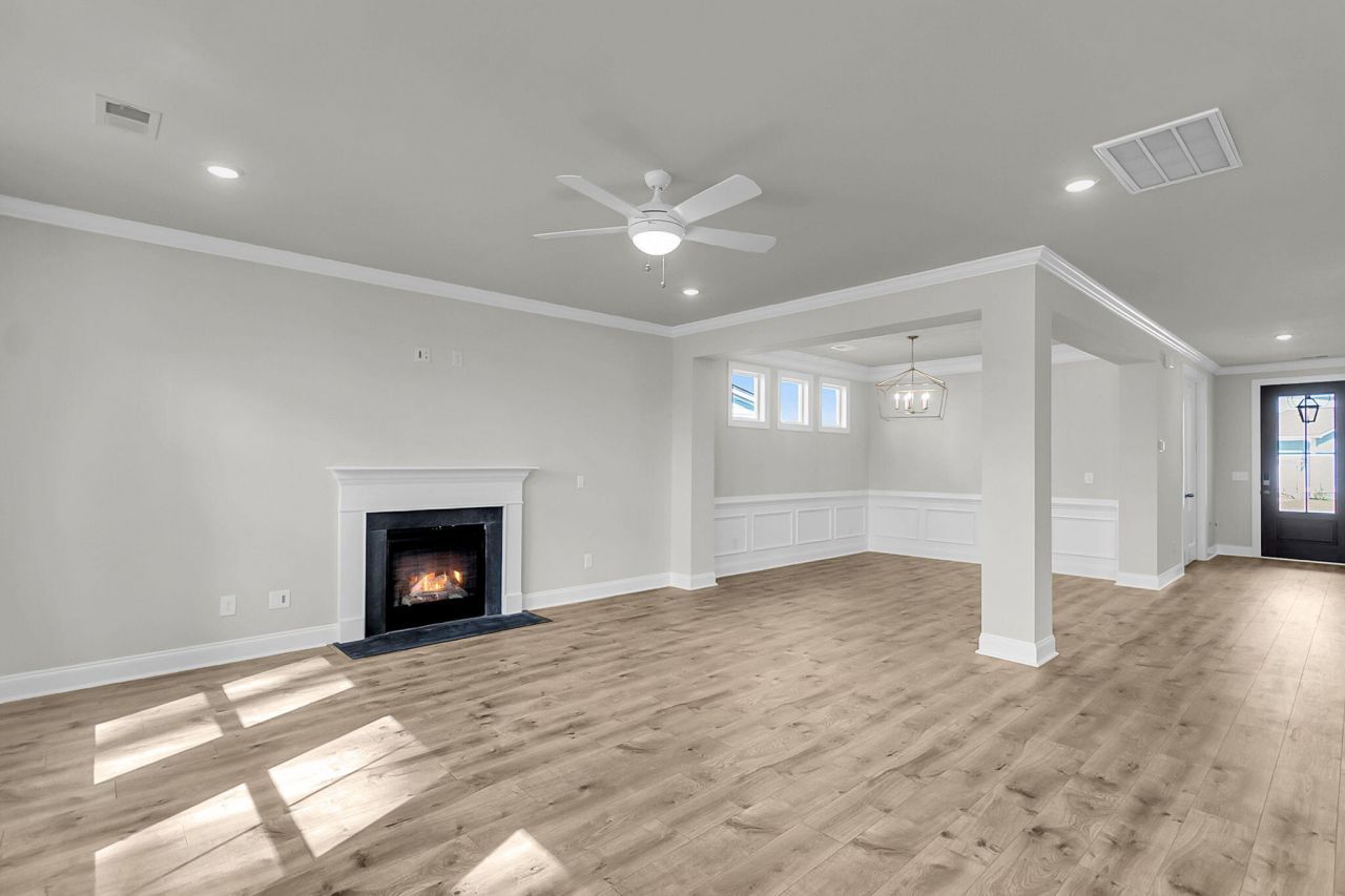 743 Maynard Lane Photo 13