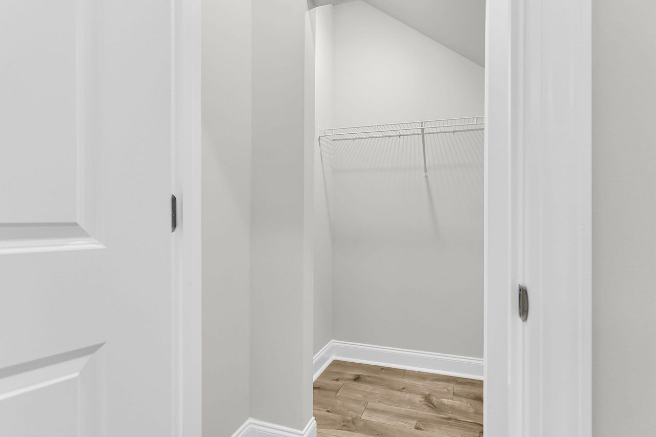 743 Maynard Lane Photo 24