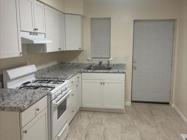 727 BERKLEY STREET , CAMDEN, NJ 08103