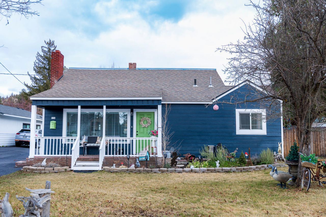 924 NE 9th Street, Bend, OR 97701 Main Photo