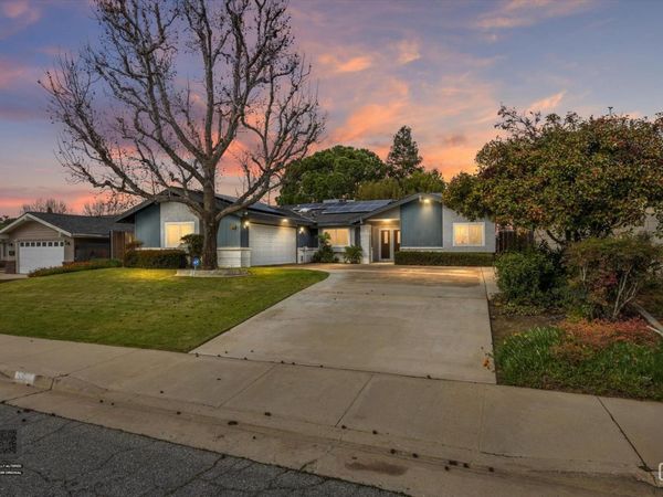 5900 Dorset Drive, Bakersfield, CA 93306