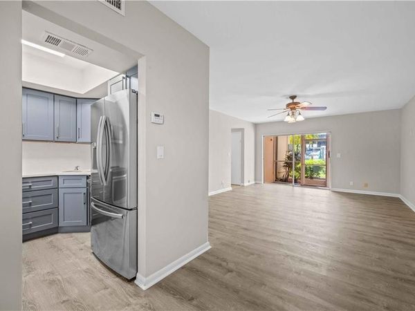 1510 SE 15th Street, Unit 106, Fort Lauderdale, FL 33316