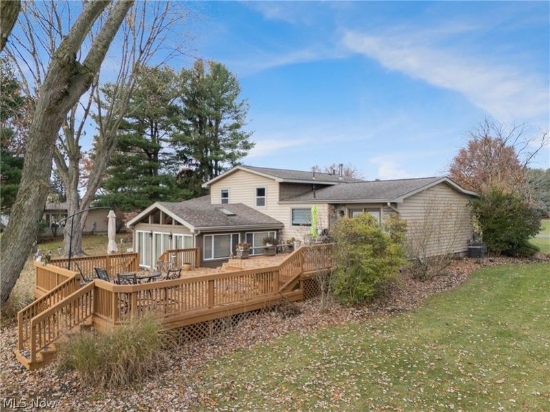 18331 William Drive, Doylestown, OH 44230 Photo 6