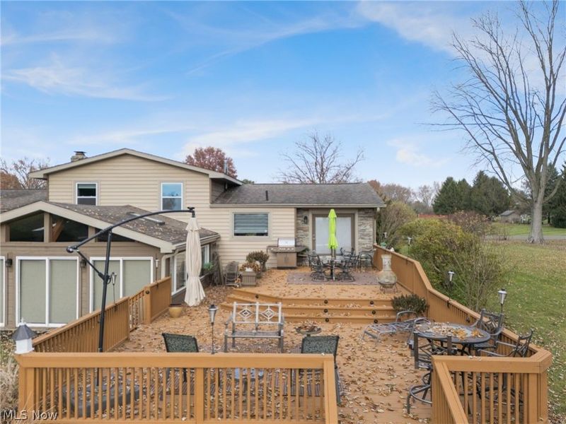 18331 William Drive, Doylestown, OH 44230 Photo 7