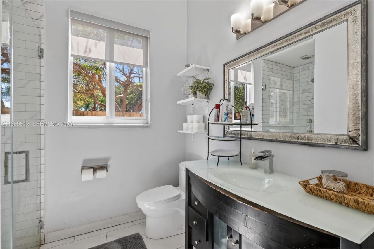 426 NE 20th Ave, Homestead, FL 33033 Photo